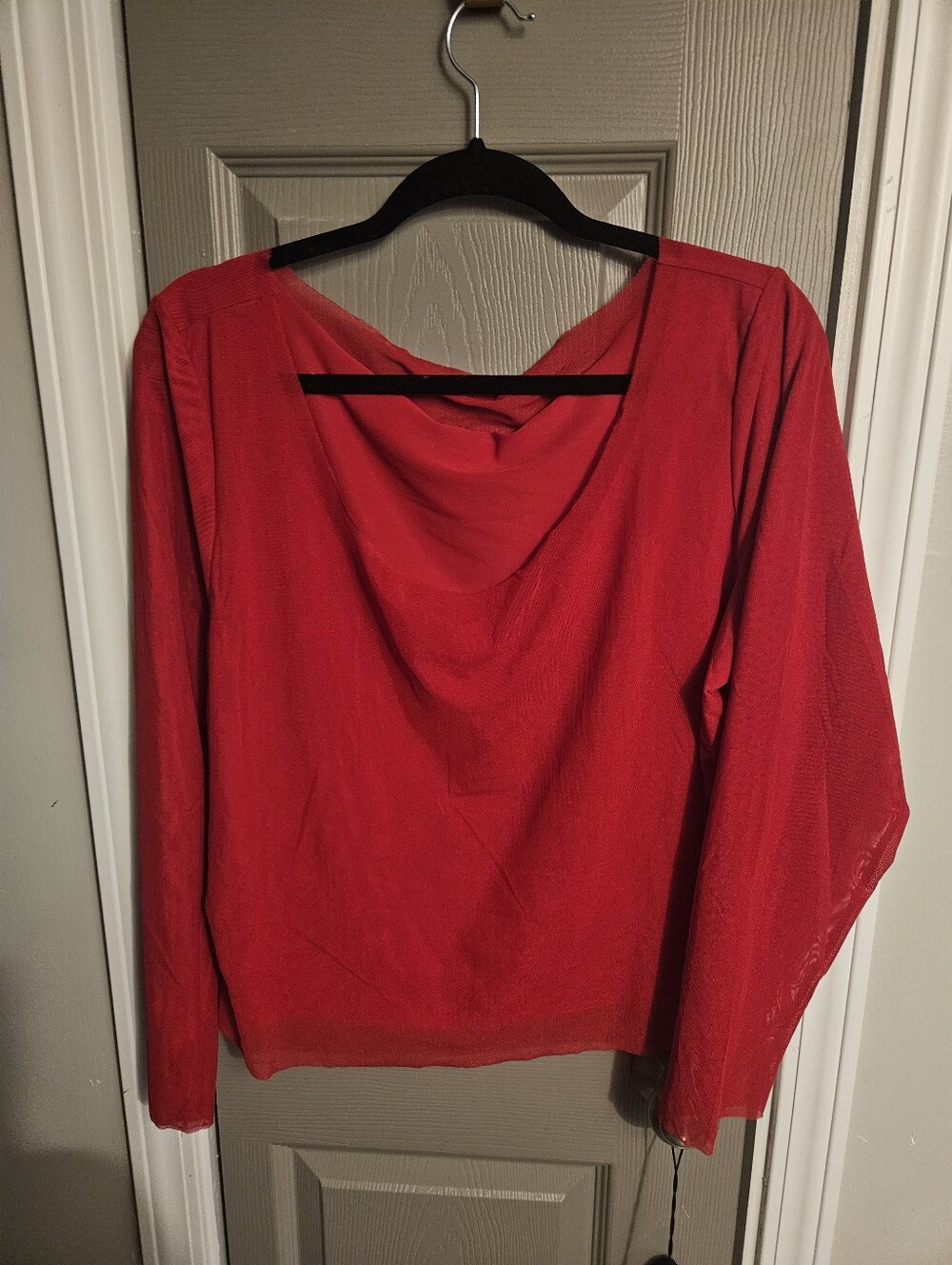 BRAND NEW ** Red Layered Draped Long-Sleeve Women’s Top